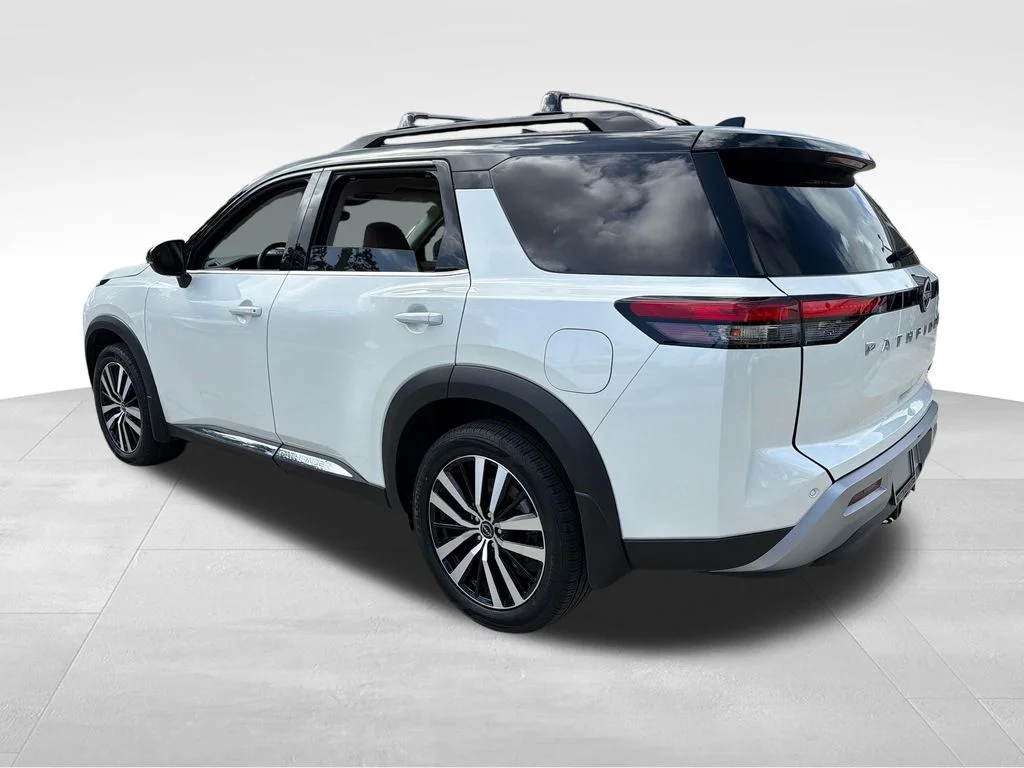 2024 Nissan Pathfinder Platinum - Photo 9