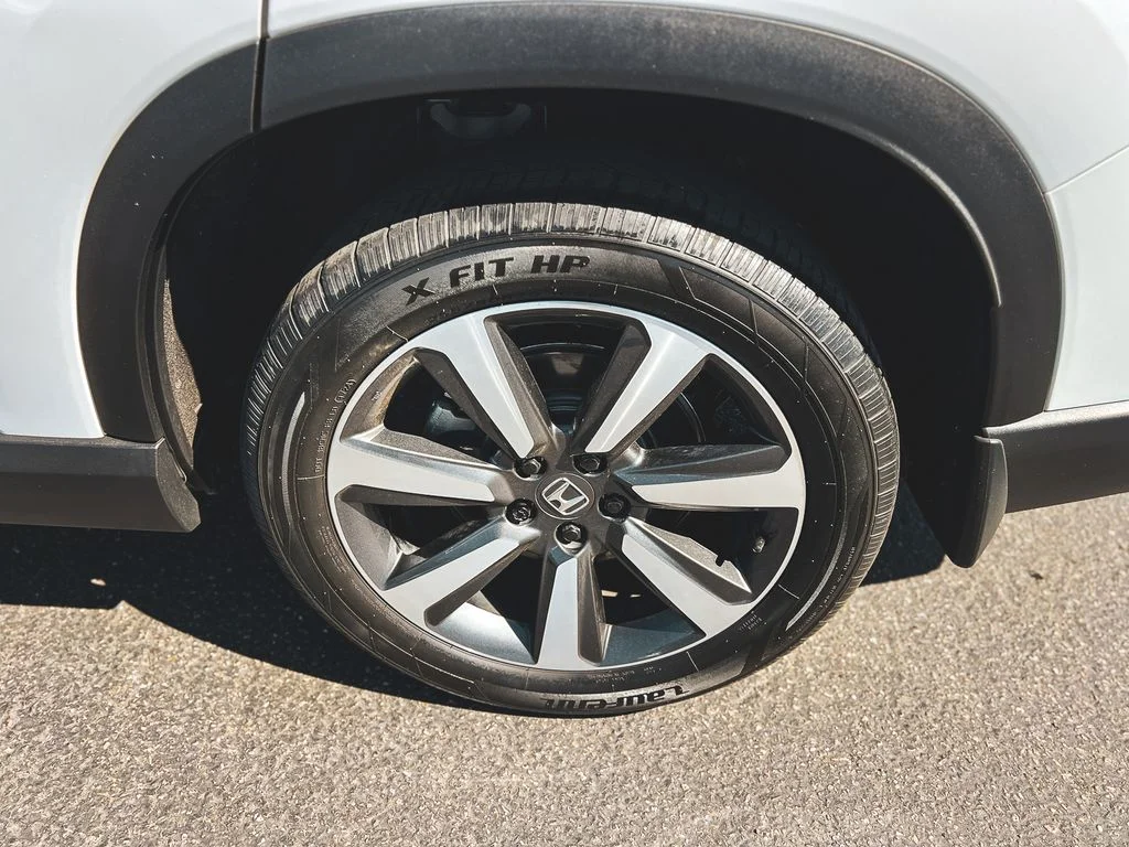 2023 Honda Pilot Touring - Photo 13