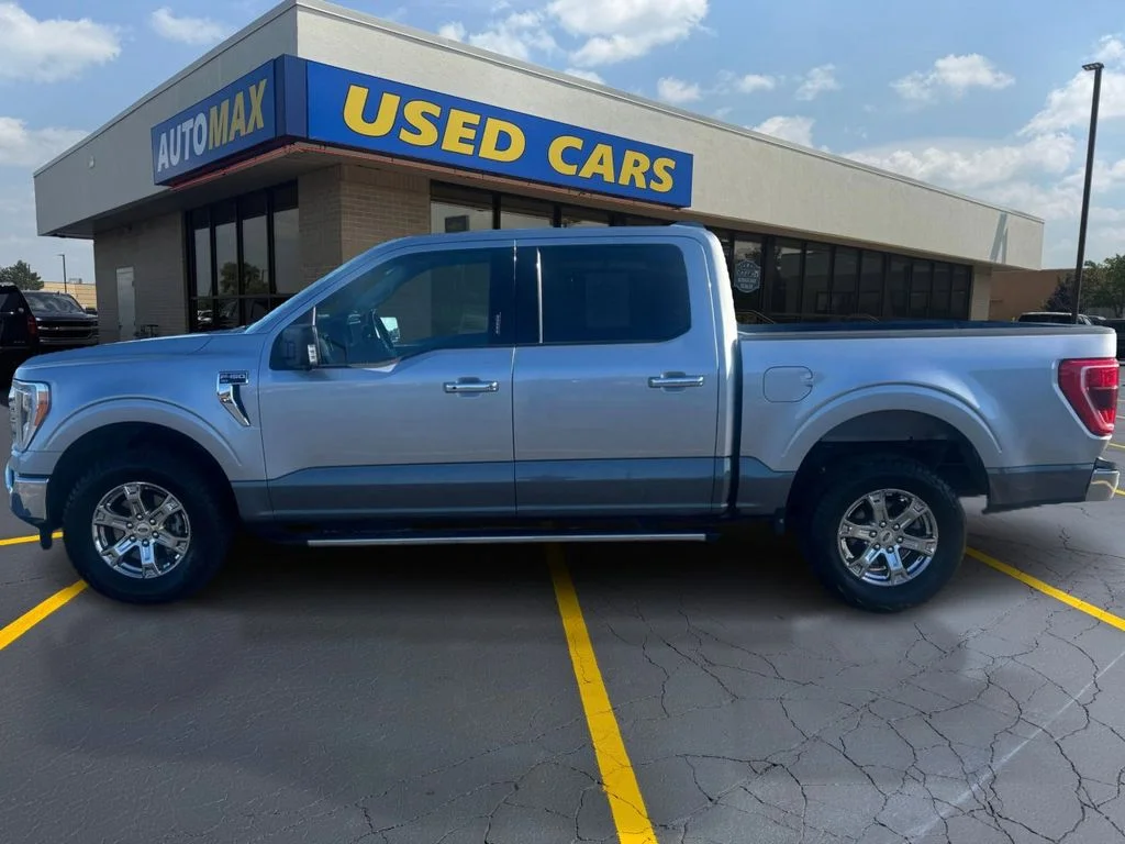 Used 2021 Silver Ford XLT image 8