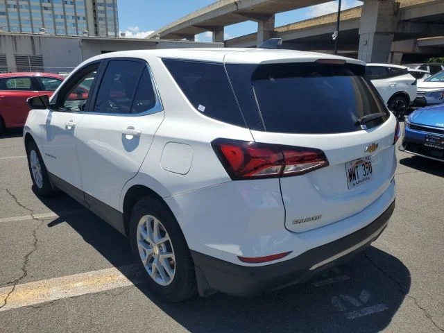 Used 2023 White Chevrolet LT image 3