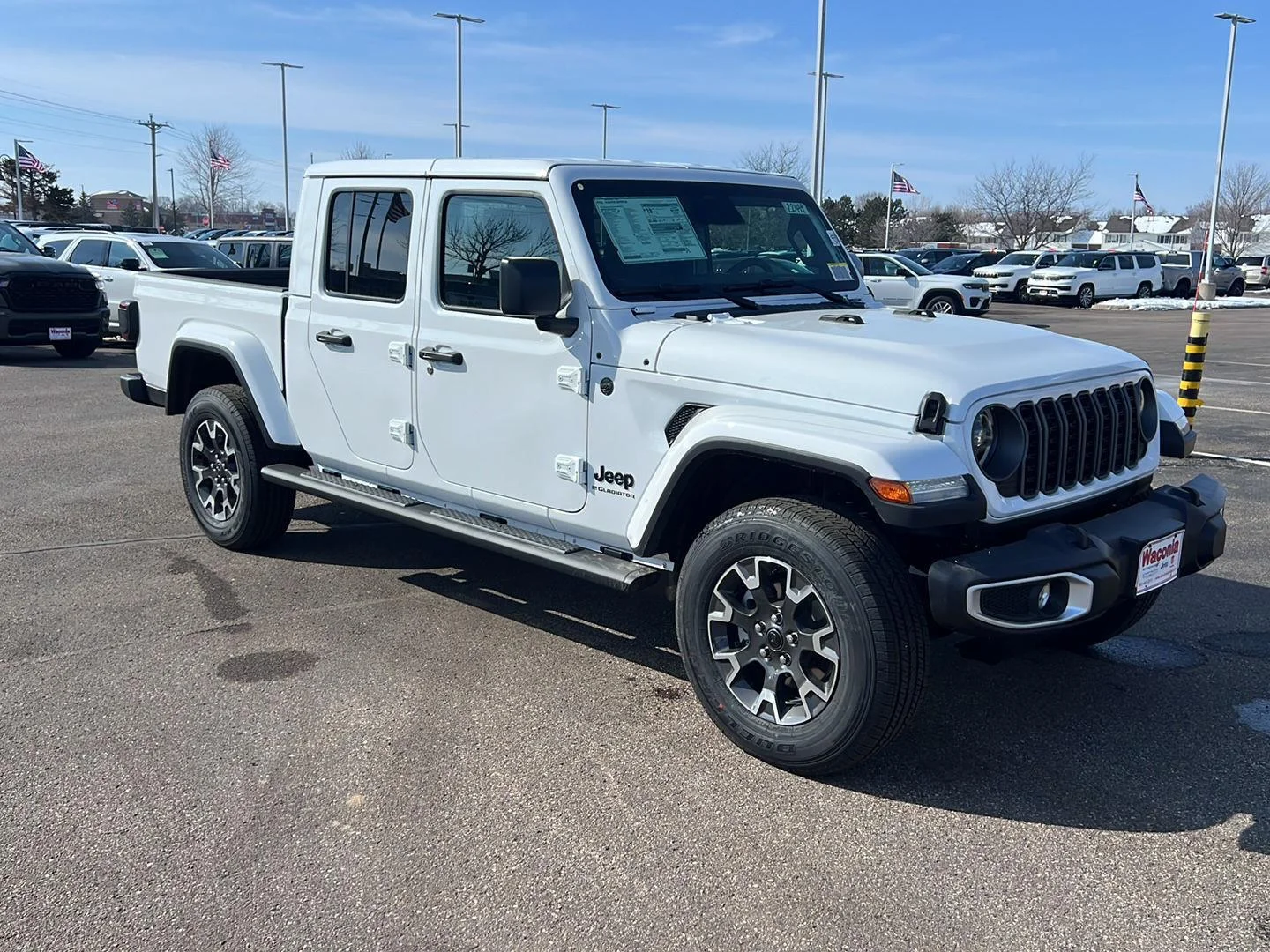 New 2026 Bright White Clear-Coat Exterior Paint Jeep Sahara image 2