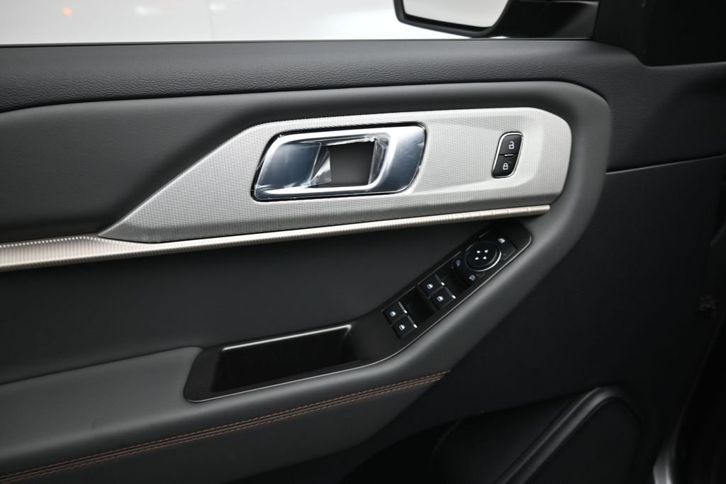 New 2026 Carbonized Gray Metallic Ford Active image 10