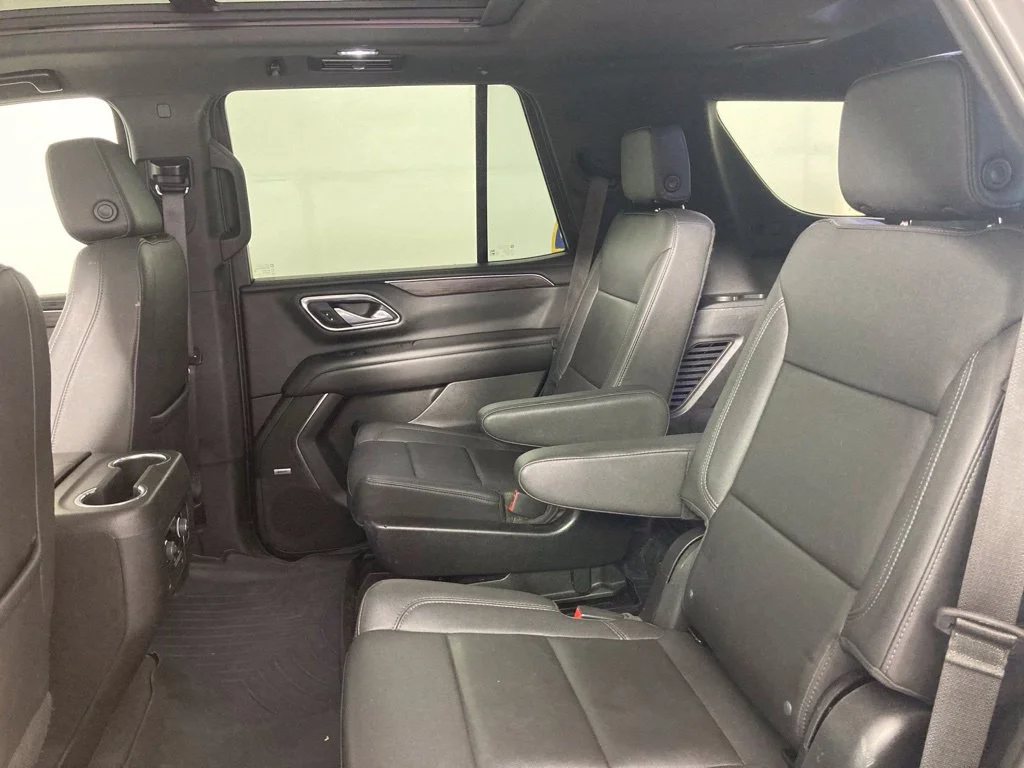 Used 2023 Gray Chevrolet LT image 17