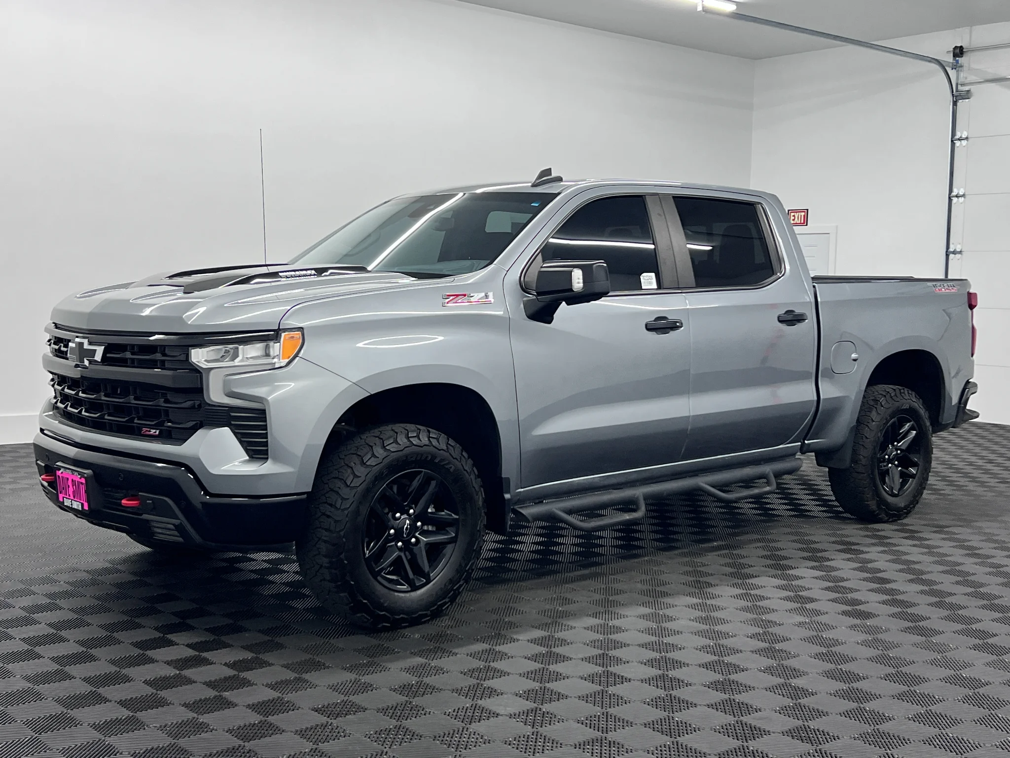 Used 2024 Sterling Gray Metallic Chevrolet LT Trail Boss image 1