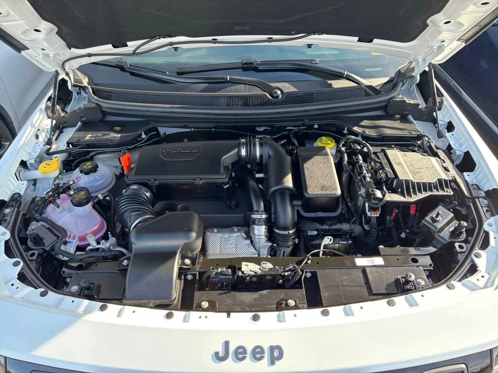 New 2026 Bright White Jeep Laredo image 20