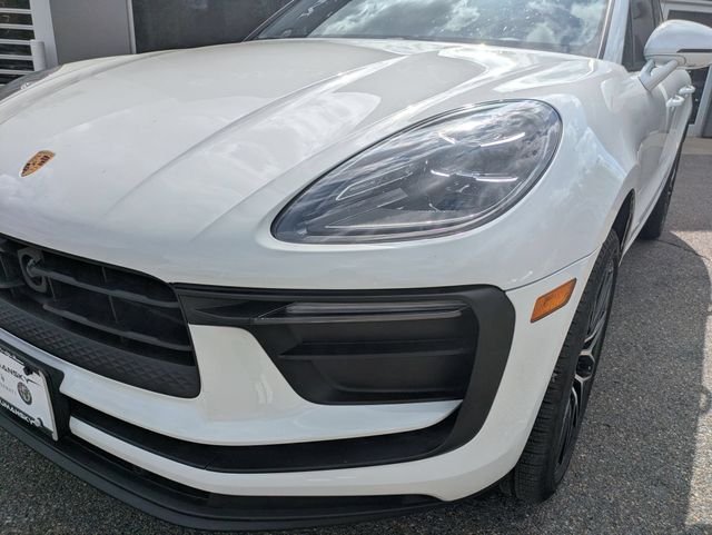 Used 2025 White Porsche Base image 11