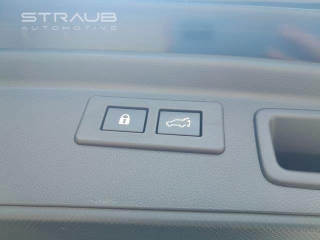 Used 2023 Crystal Black Silica Subaru Limited image 57