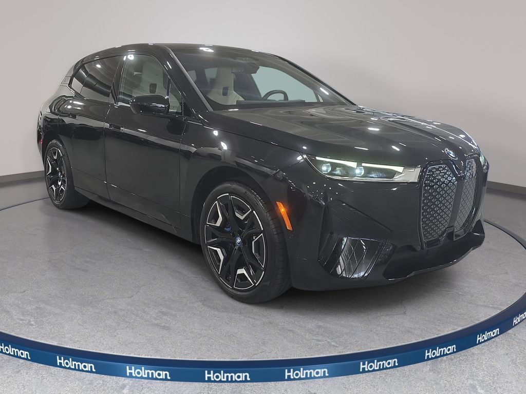 Certified Used 2024 Black Sapphire Metallic BMW xDrive50 image 3