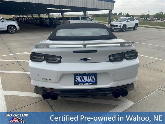 Used 2023 Summit White Chevrolet  image 4
