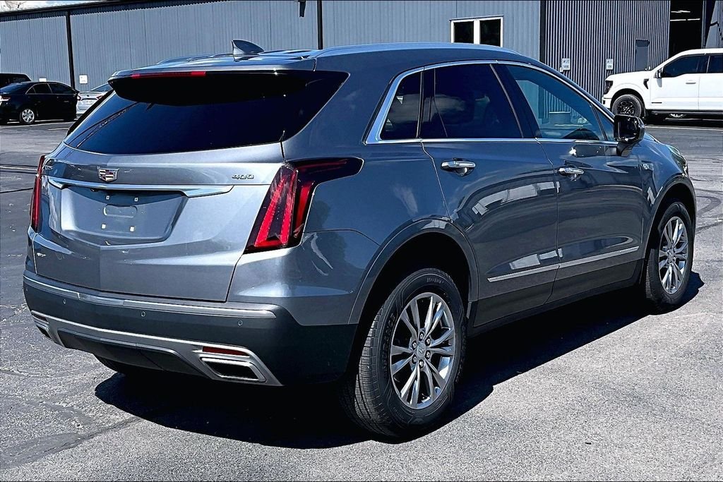 Used 2021 Satin Steel Metallic Cadillac Premium Luxury image 9