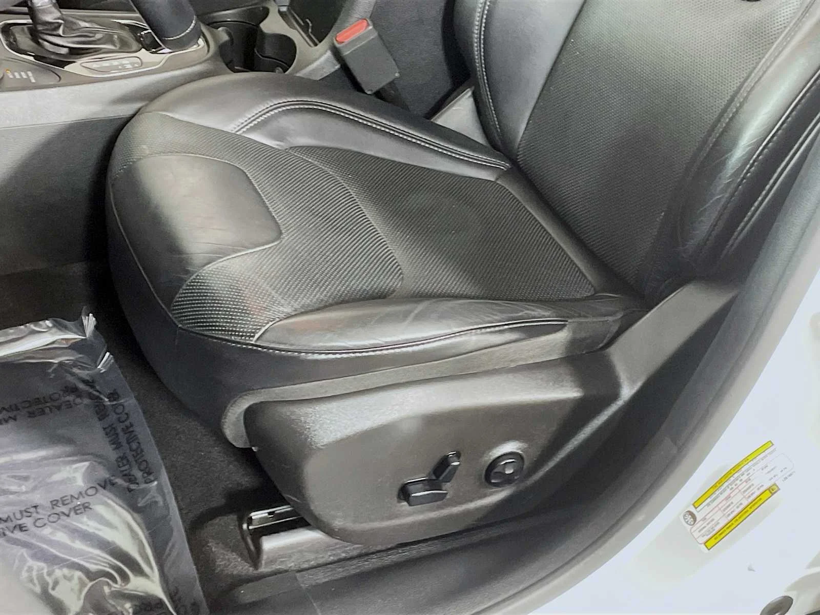Used 2020 Bright White Clearcoat Jeep Limited image 16