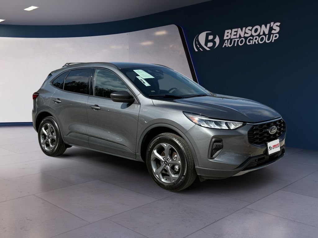 Used 2025 Gray Ford ST-Line image 7