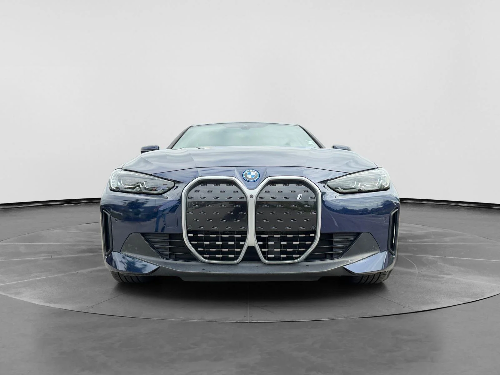 Used 2023 Tanzanite Blue II Metallic BMW eDrive35 image 56