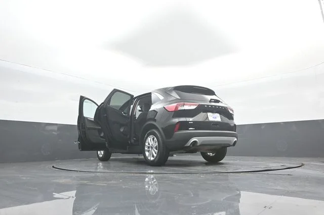 Certified Used 2020 Black Metallic Ford SE image 46