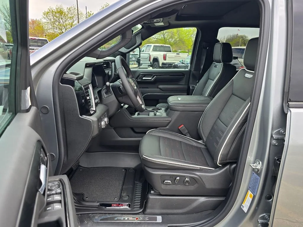 2026 GMC Sierra 2500HD AT4X - Photo 15