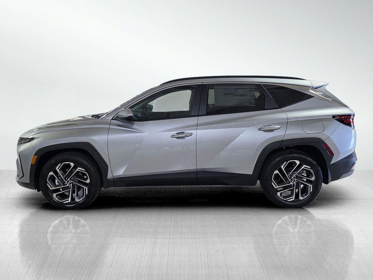 New 2026 Shimmering Silver Hyundai SEL Plus FWD image 4
