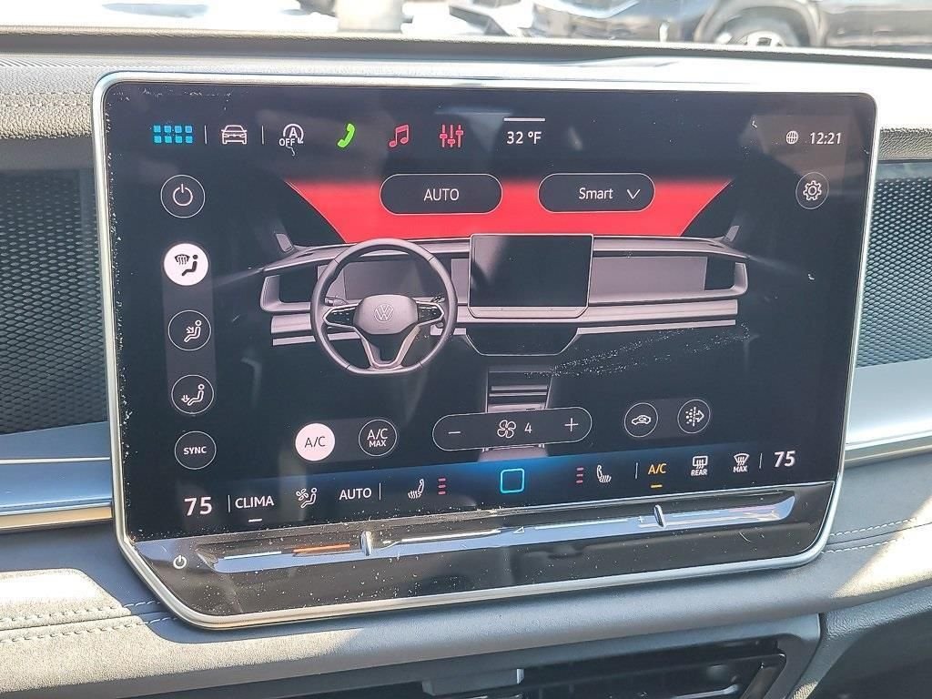 New 2026 Platinum Gray Metallic Volkswagen 2.0T SE image 12