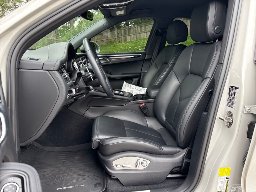 Used 2022 Gray Porsche S image 10