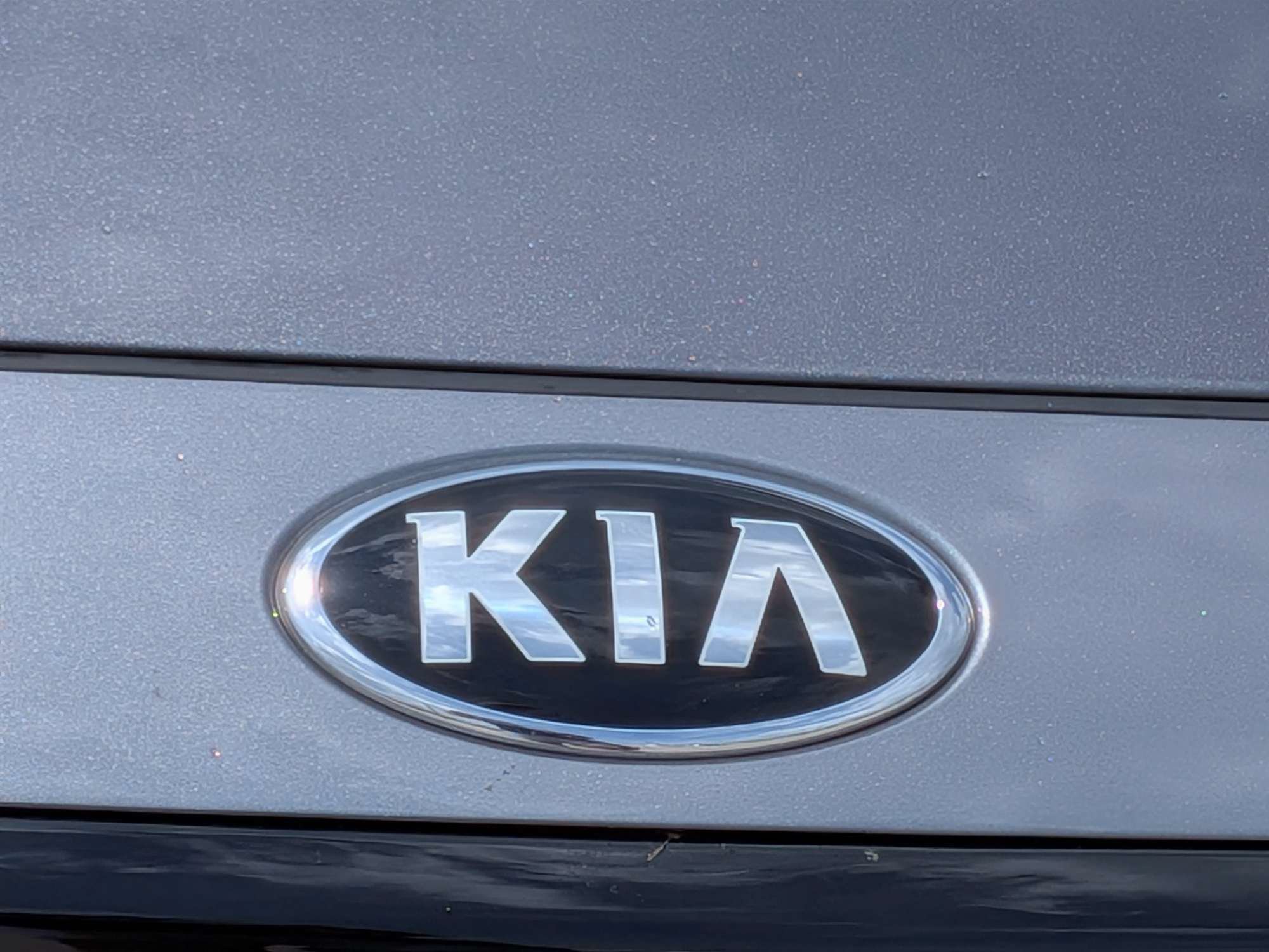 Used 2017 Metal Stream Kia Touring image 15