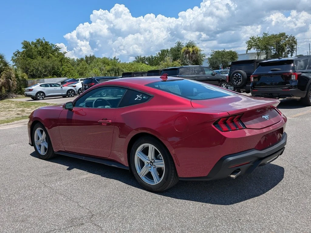 New 2026 Molten Magenta Metallic Tinted Clearcoat Ford EcoBoost® Premium Fastback image 29