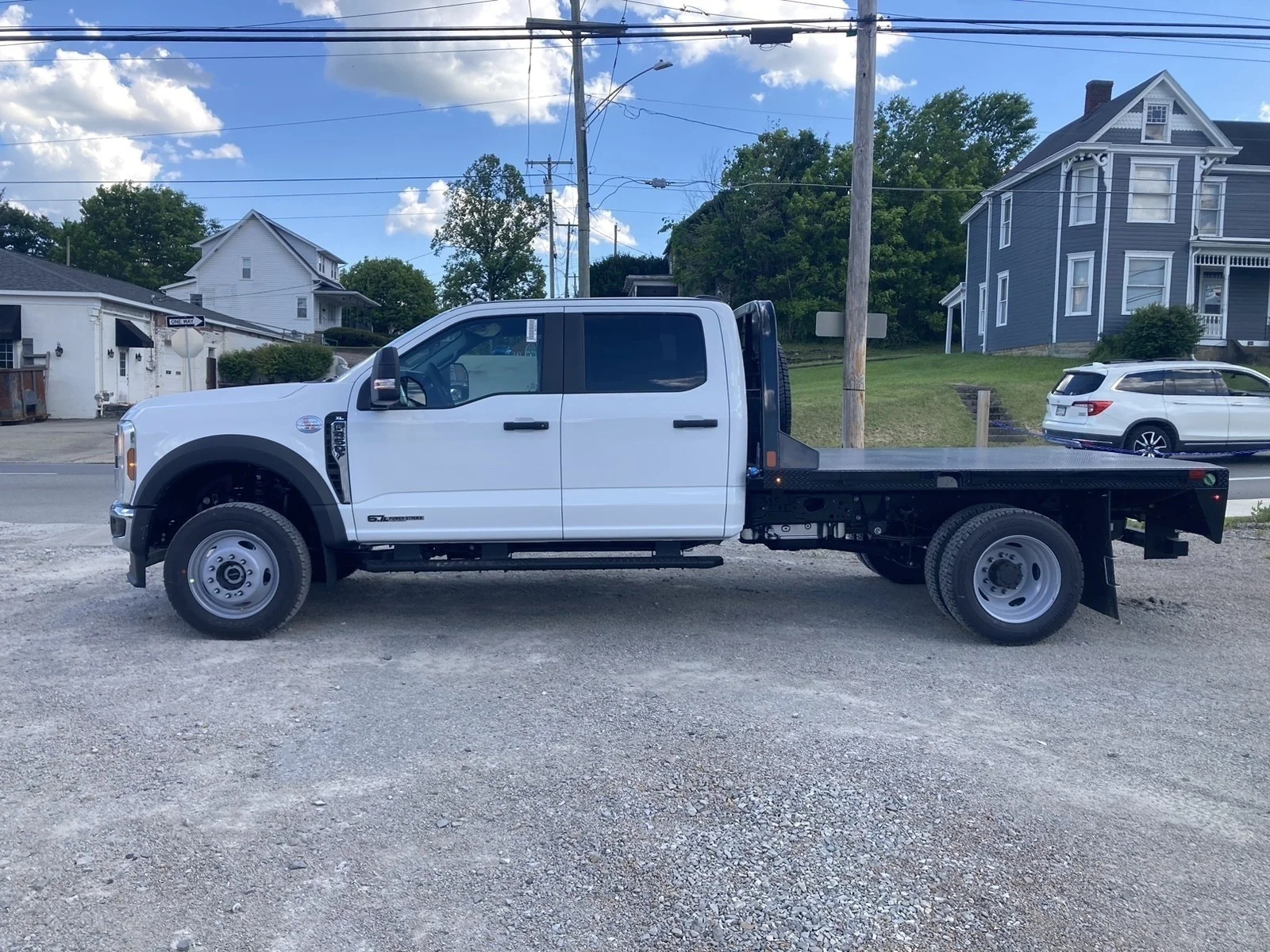 New 2026 Oxford White Ford F-450® XL image 4