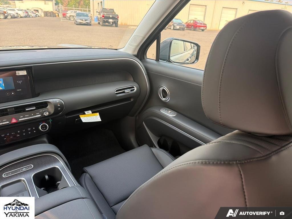 New 2026 Ecotronic Gray Pearl Hyundai SEL Premium 7P image 25