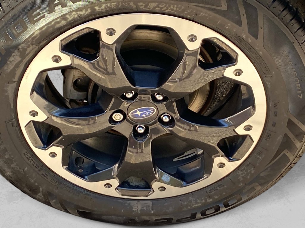 Used 2021 Gray Subaru Base image 22