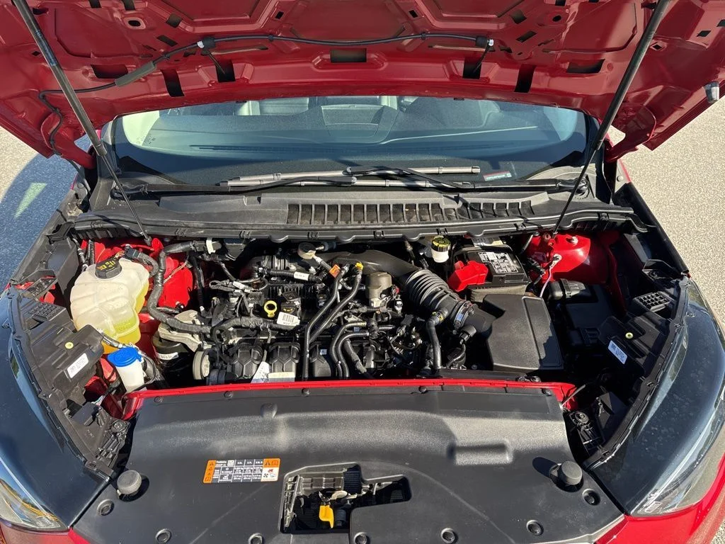 Used 2023 Red Ford SEL image 34