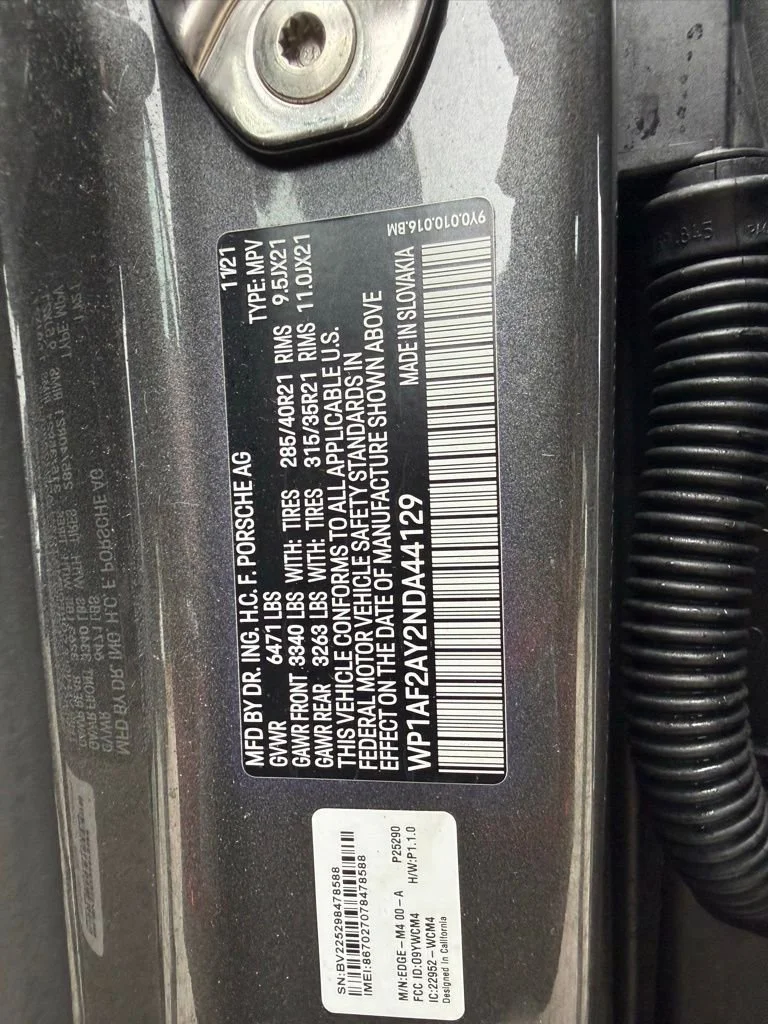 Used 2022  Porsche Turbo image 10