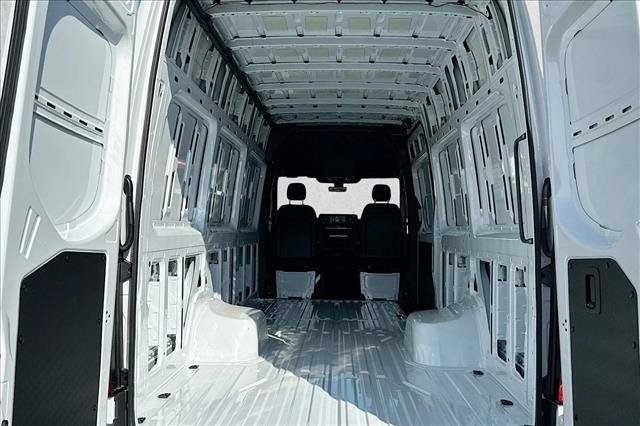 New 2026 Arctic White Mercedes-Benz  image 48