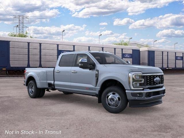 New 2026 Glacier Gray Metallic Tri-Coat Ford F-350® Lariat® image 28