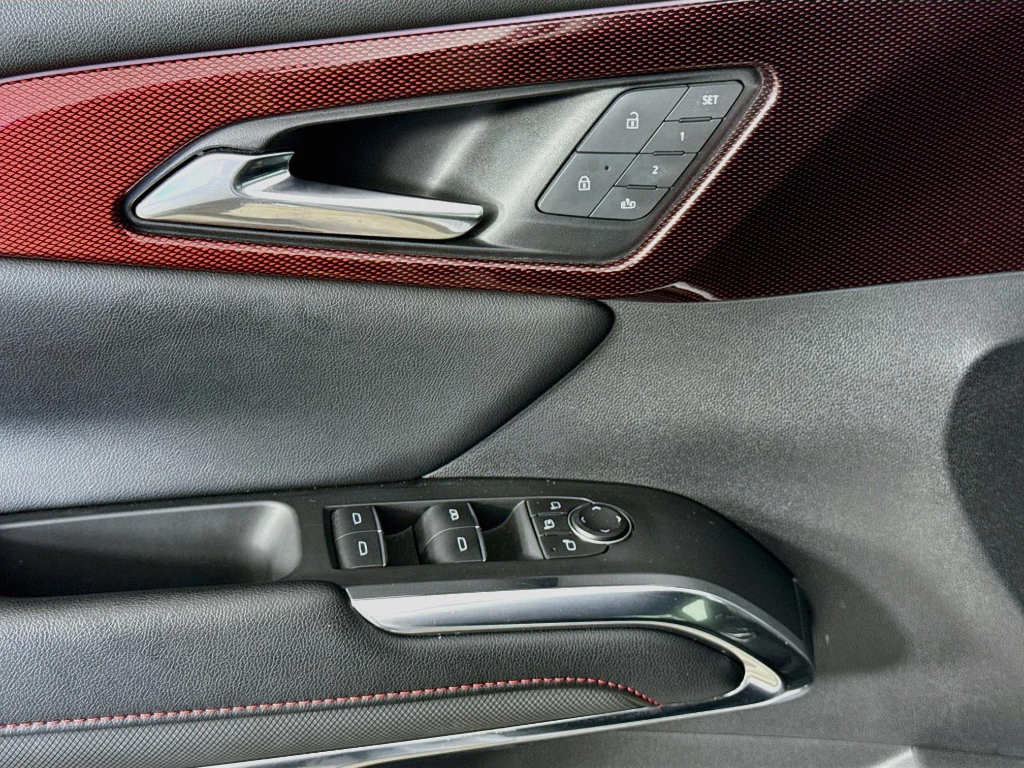 Used 2024 Iridescent Pearl Tricoat Chevrolet RS image 19