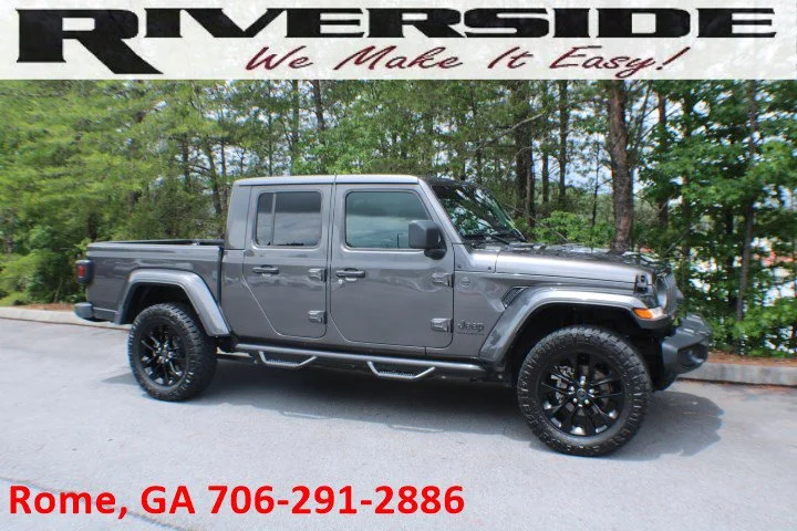 2025 Jeep Gladiator Nighthawk Auto's photo