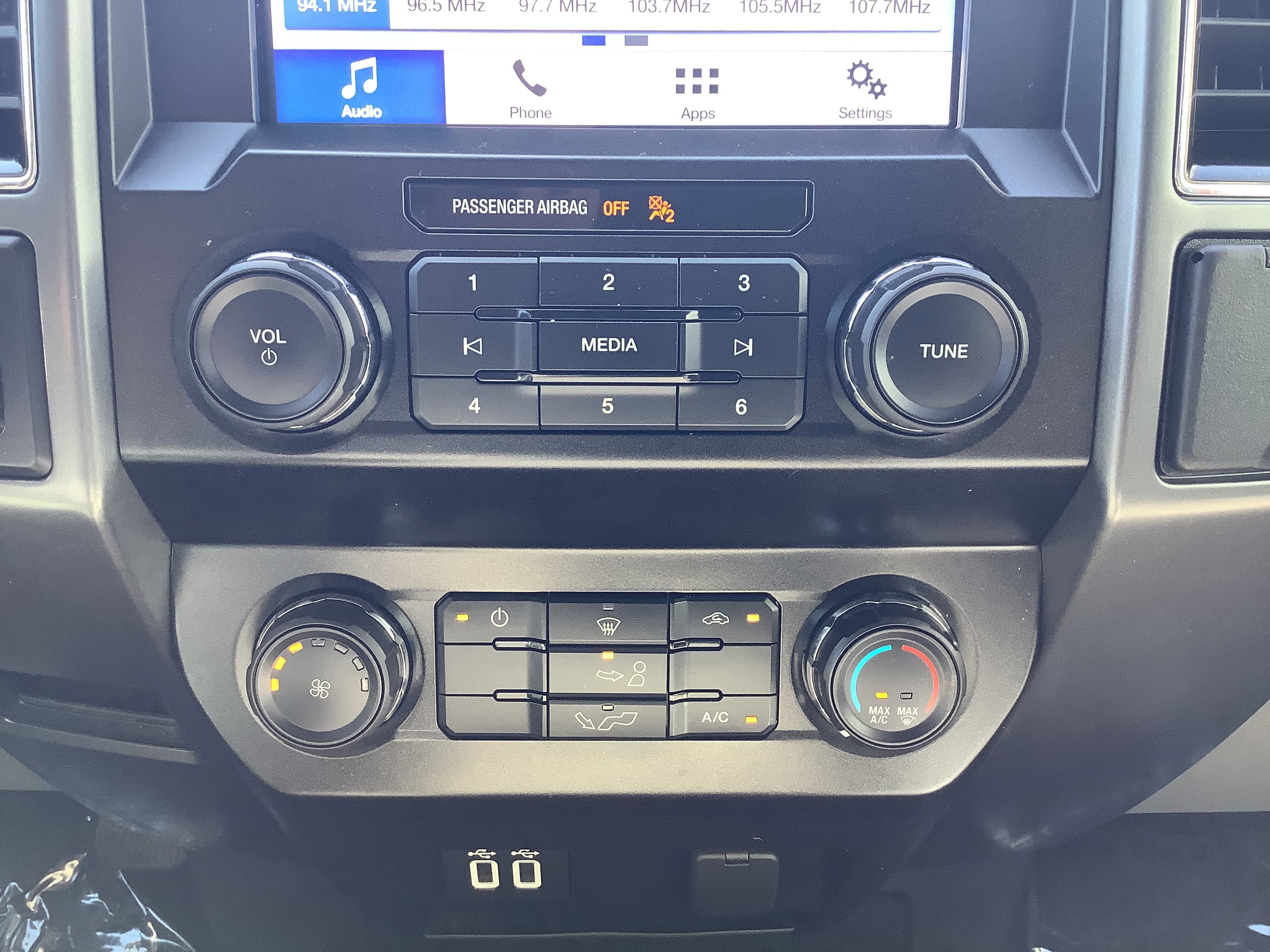 Used 2019 Red Ford XLT image 12