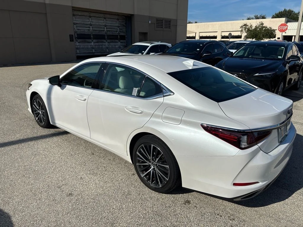 Certified Used 2023 White Lexus 350 image 8