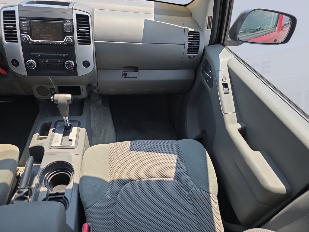 2016 Nissan Frontier SV - Photo 15