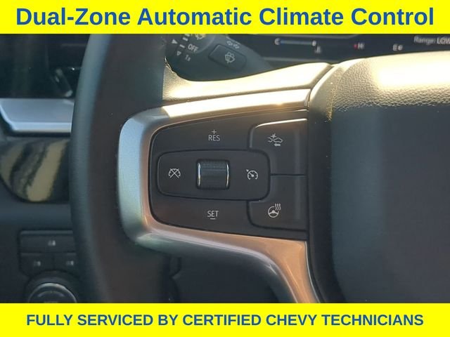 Used 2025 White Chevrolet LT image 27