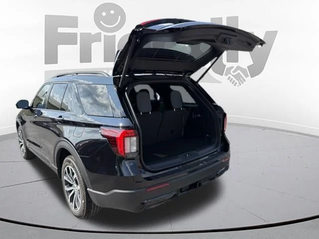 New 2026 Agate Black Metallic Ford ST-Line image 57