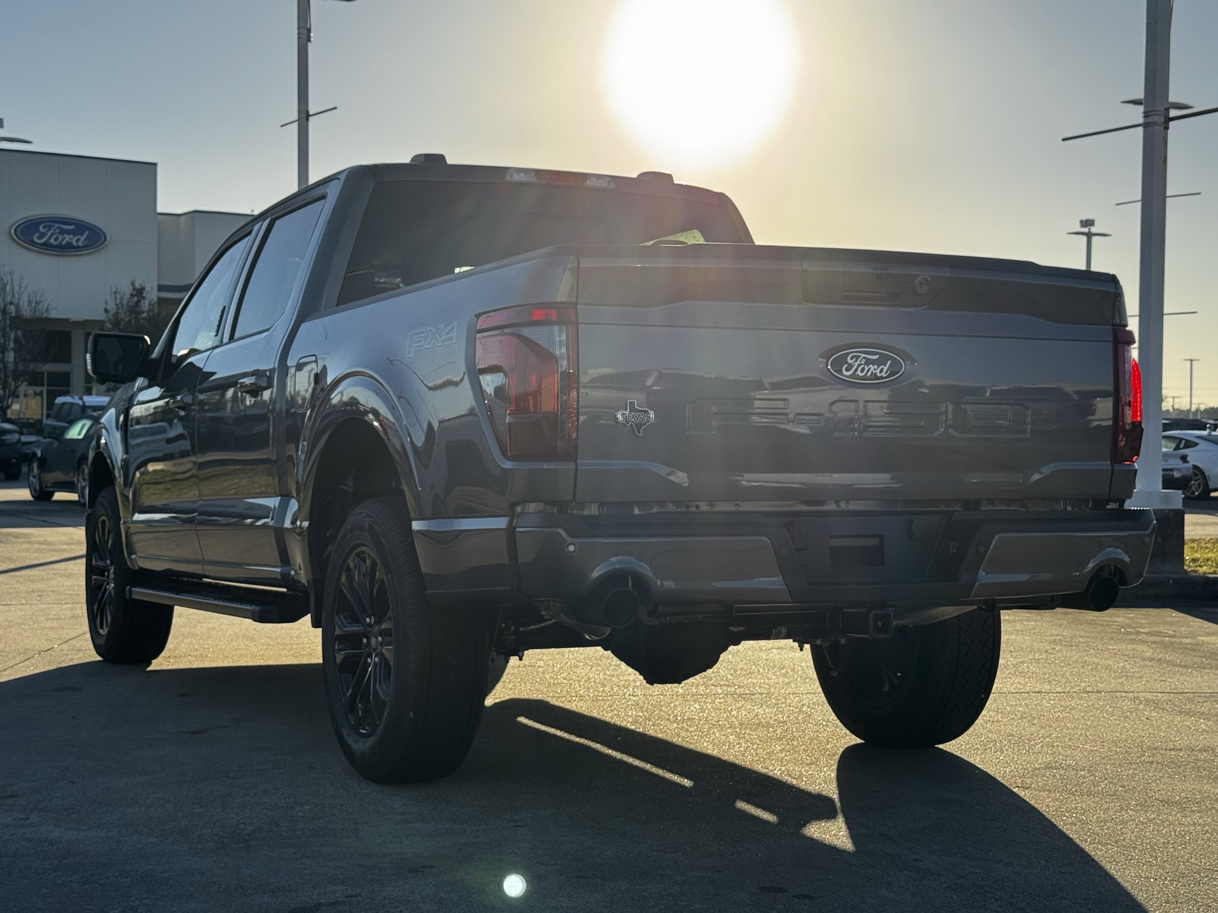 New 2026 Carbonized Gray Metallic Ford XLT image 8