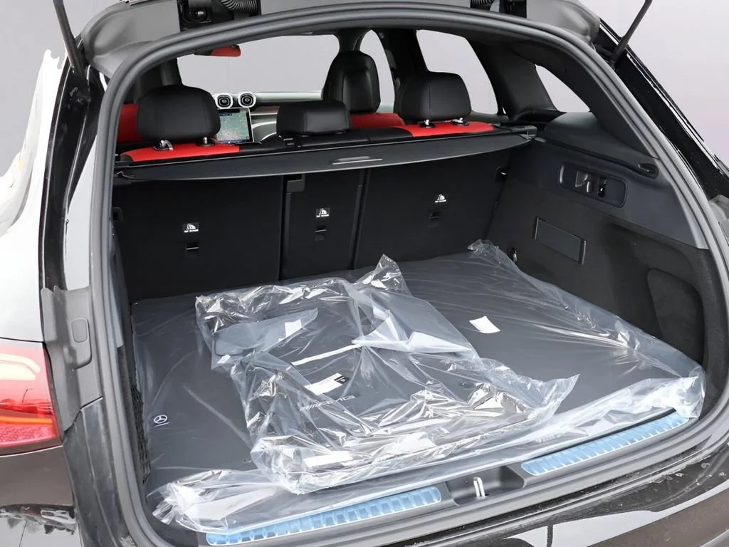 New 2026 Obsidian Black Metallic Mercedes-Benz GLC 300 image 59