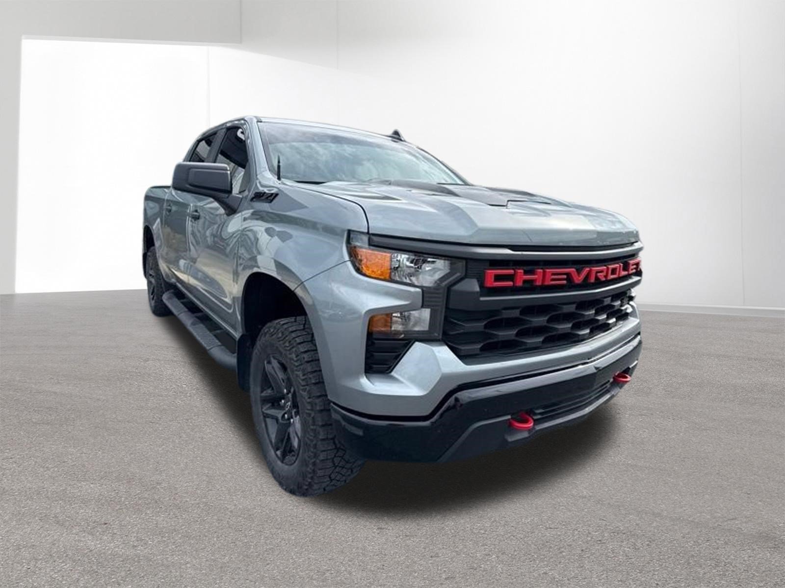 Used 2024 Sterling Gray Metallic Chevrolet Custom Trail Boss image 27