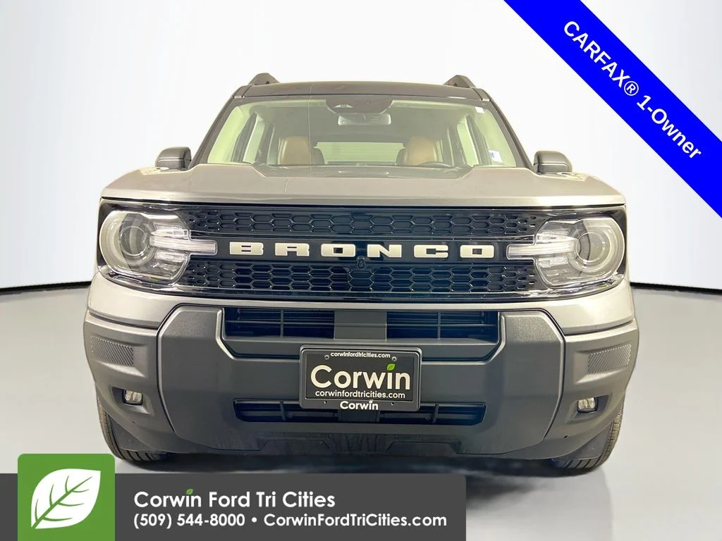 Used 2025 Gray Metallic Ford Outer Banks image 4