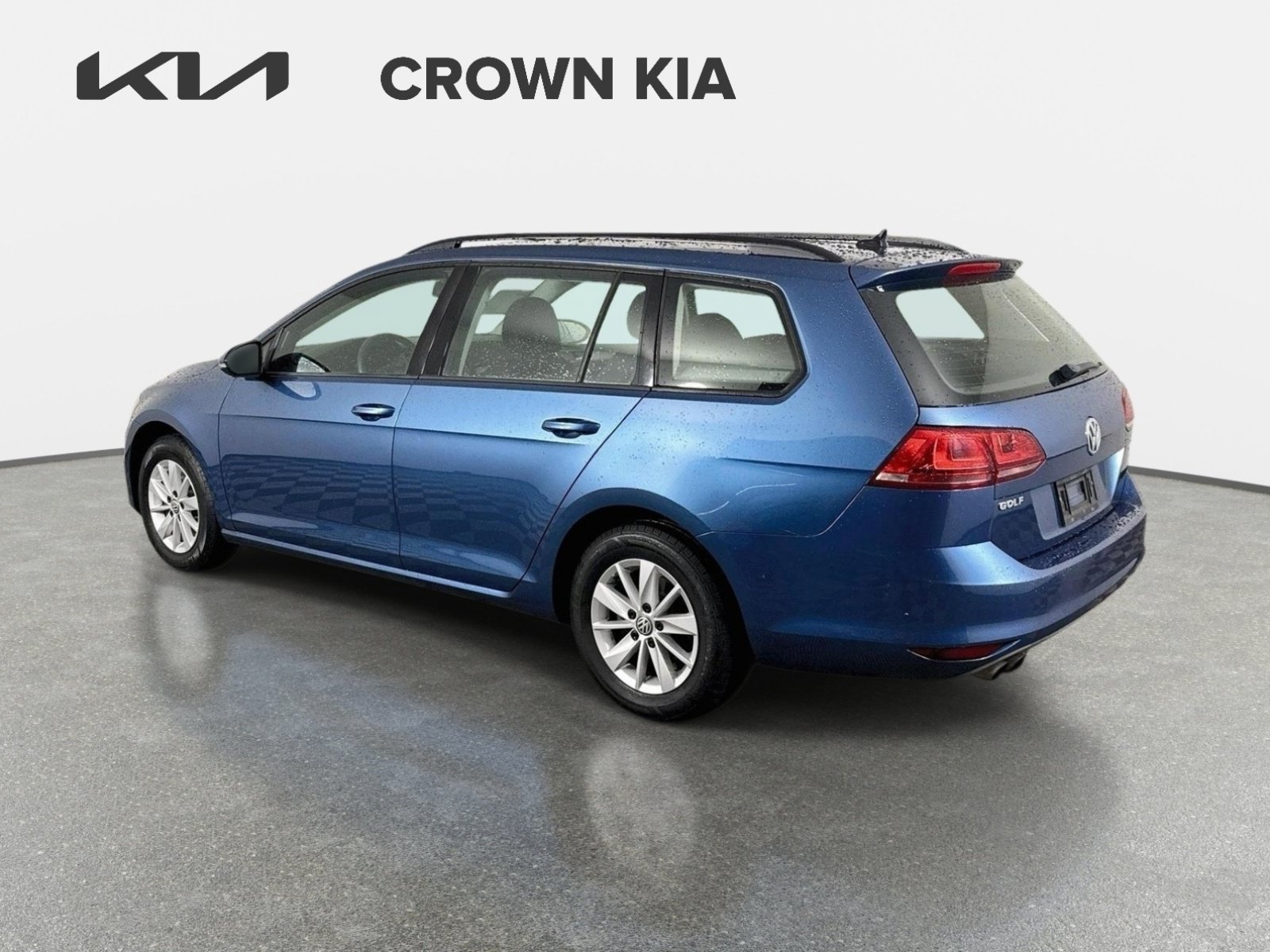 Used 2017 Silk Blue Metallic Volkswagen S image 7