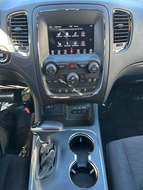 Used 2018 White Dodge SXT image 11