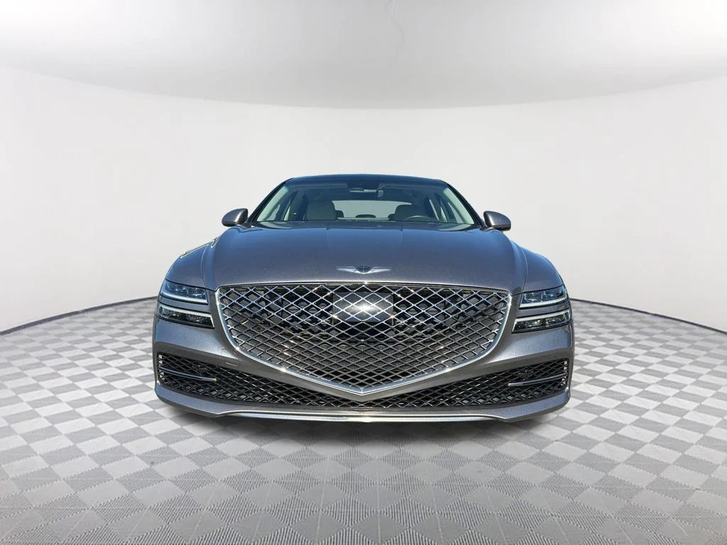 Used 2023 Silver Genesis 2.5T image 2