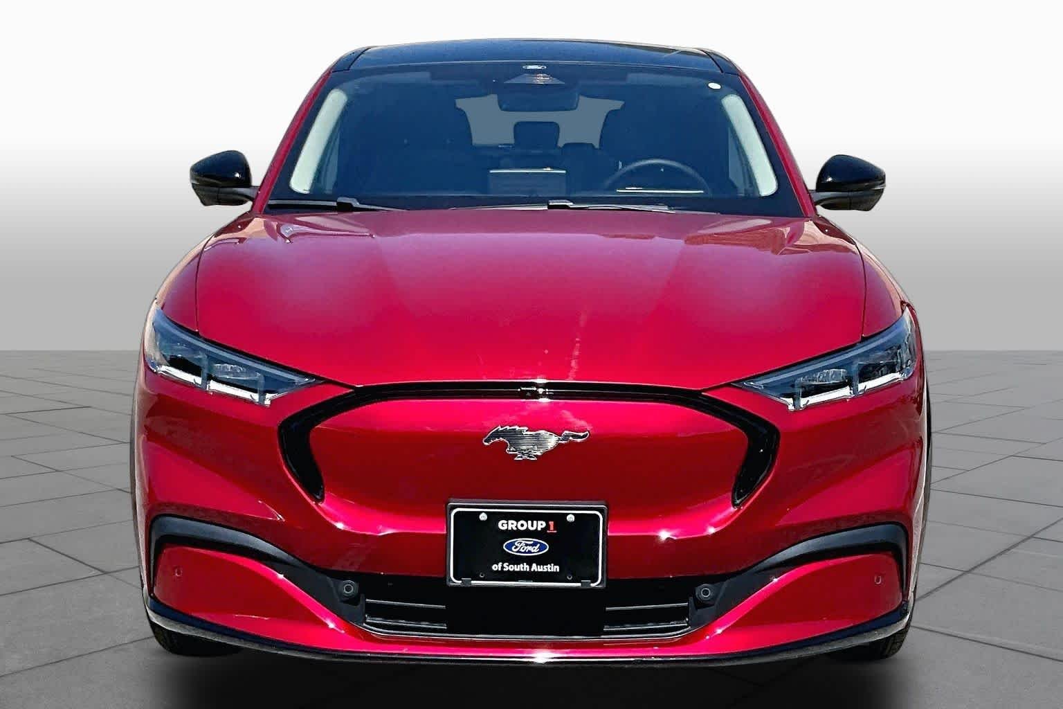 Certified Used 2023 Rapid Red Metallic Tinted Clearcoat Ford Premium image 5