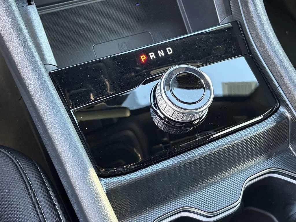 New 2026 Diamond Black Jeep Laredo X image 15
