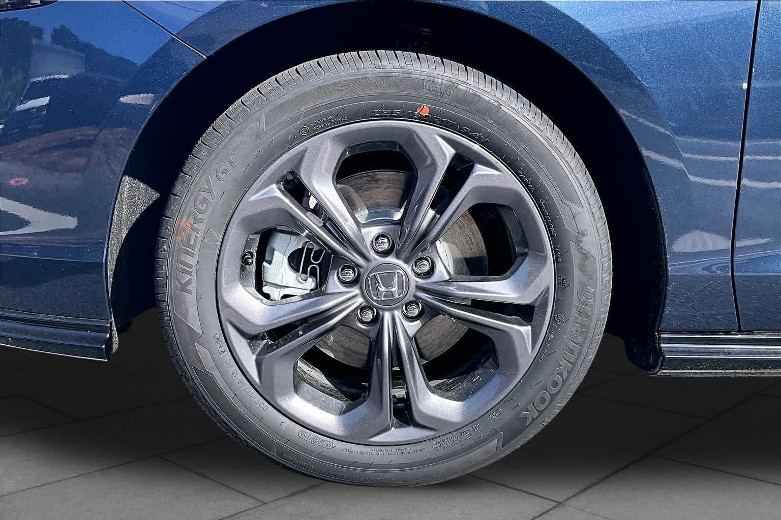 New 2026 Canyon River Blue Metallic Honda EX-L image 9