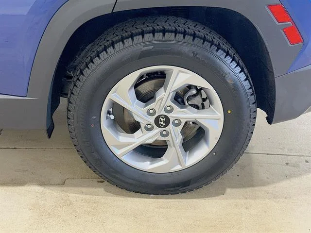 Used 2023 Blue Hyundai SEL image 30