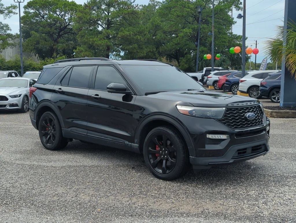 Used 2021 Black Ford ST image 9